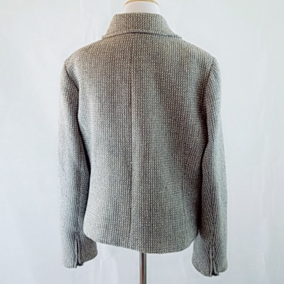 *Moved to @Foxtail90* TALBOTS Wool Coat - Picture 3 of 8